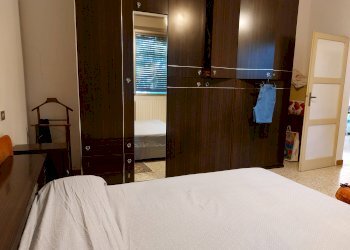 camera - Casa Colonica Via PIEVE SANT'ANDREA, 2, frazione Monte Catone, Imola - foto 10