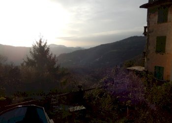 DSCN5775.JPG - Villa Via San Nicolao 6, Castiglione Chiavarese - foto 13