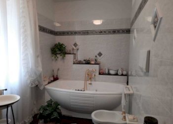 bagno2.jpg - Villa via della prugnoliccia, Livorno - foto 15