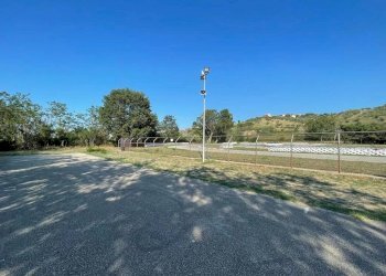 Negozio CONTRADA FIUME TAVO N., Cappelle sul Tavo - foto 17