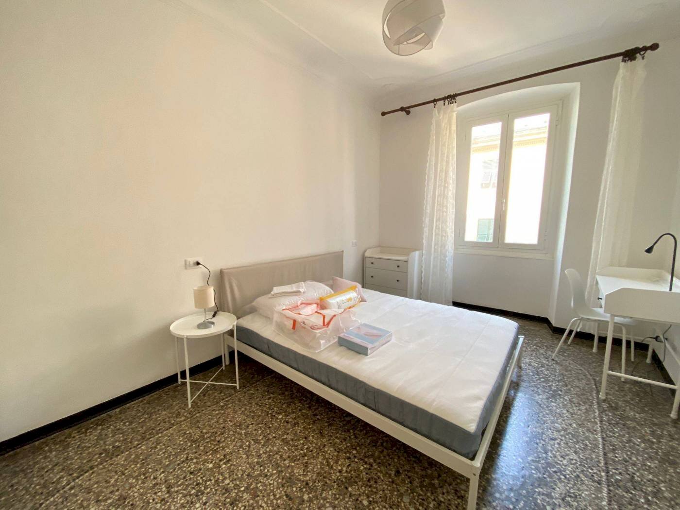 Camera da letto - Appartamento corso Dogali, Genova - foto 3