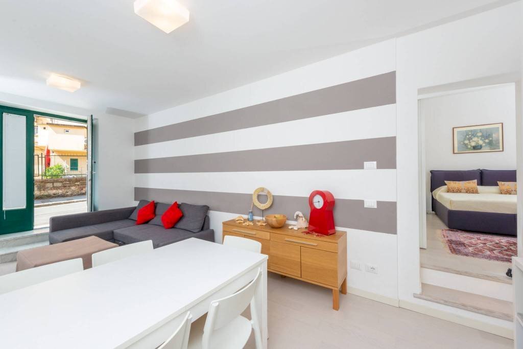 Living - Bilocale via Felice Gazzolo, 7, Genova - foto 2