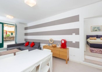 Living - Bilocale via Felice Gazzolo, 7, Genova - foto 2