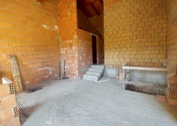 2 (FILEminimizer).jpg - Villa a Schiera Via Caligola 294, Zocca - foto 1