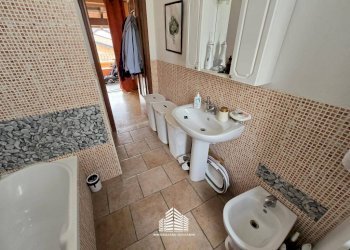 bagno - Bilocale via Craveri, 28, Bra - foto 6