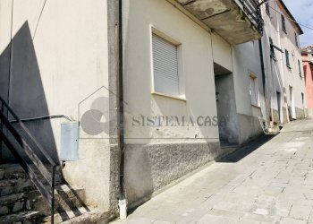 IMG-1359.jpg - Porzione di casa Via Villa 27, Follo - foto 2