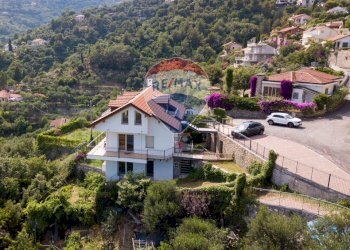 Attic Alassio, SV, Alassio - photo 1