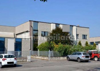 Capannone Piacenza - foto 2