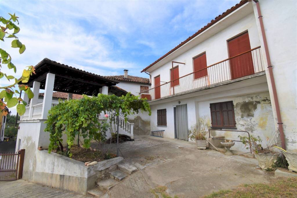 Rustic via Giovan Battista Binello, Montaldo Scarampi - photo 1