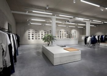 design-minimal-ETQstore.jpg - Locale Commerciale Via Roma, Lucca - foto 12