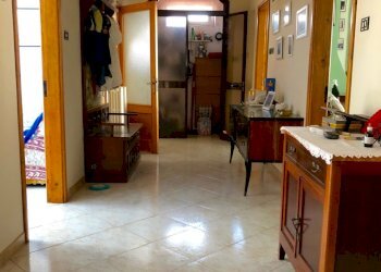 IMG-5208.jpg - Porzione di casa Ameglia - foto 2