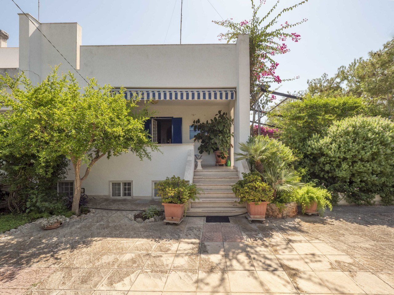 12.JPG - Villa Via del Procaccia 19, Ostuni - foto 1