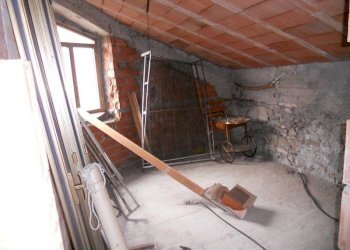 84145.jpg - Casa semi indipendente Comano - foto 11