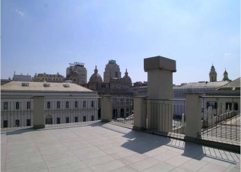 Quadrilocale Piazza Raffaele de Ferrari, 4, Genova (zona Centro) - foto 2