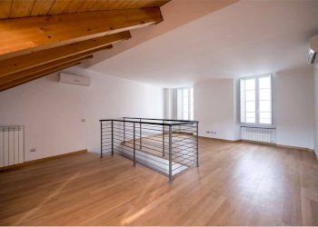 Quadrilocale Piazza Raffaele de Ferrari, 4, Genova (zona Centro) - foto 6