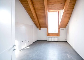 Quadrilocale Piazza Raffaele de Ferrari, 4, Genova (zona Centro) - foto 14