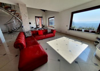 Villa Piverone - foto 1