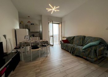 Two-room apartment Strambino - photo 1