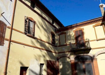 lato ad angolo - Dimora Storica via Chiesa, Mordano - foto 3