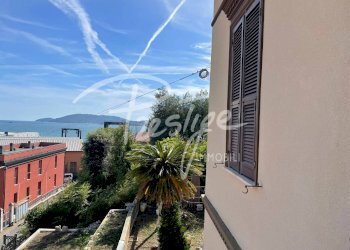 Villa via Ugo Botti, La Spezia - foto 2