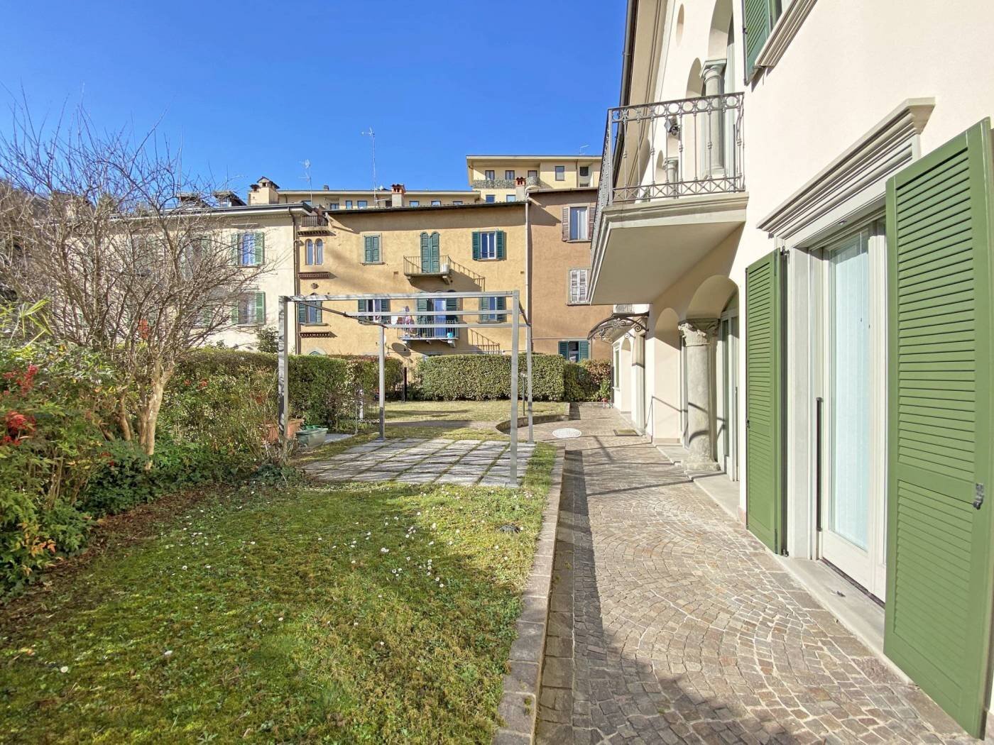 esterno - Villa viale Vittorio Emanuele II, Bergamo - photo 3