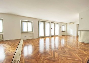 soggiorno - zona living - Villa viale Vittorio Emanuele II, Bergamo - foto 5