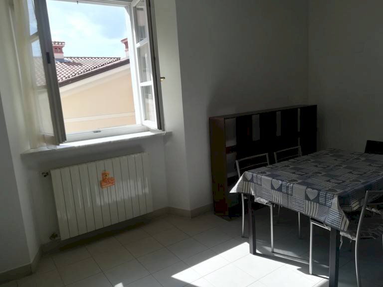 Two-room apartment via Francesco Crispi, Massa - photo 2