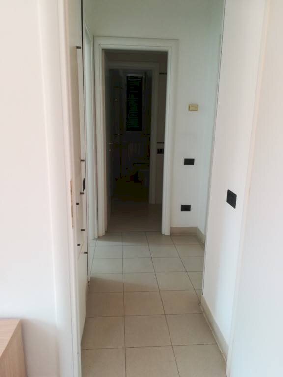 Two-room apartment via Francesco Crispi, Massa - photo 3