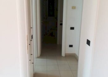 Bilocale via Francesco Crispi, Massa - foto 3