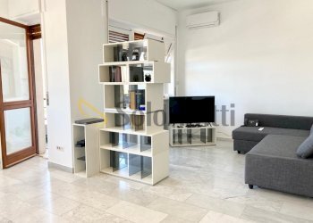 4aa1243e-6ed3-49df-8493-a5c7c37a2d0c.JPG - Appartamento Via della Resistenza 48, Bari - foto 2