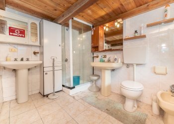 Bagno - Casa indipendente Località Barrale, 1, Luserna San Giovanni - foto 18