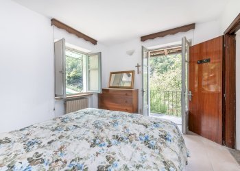 Camera da letto - Casa indipendente Località Barrale, 1, Luserna San Giovanni - foto 16