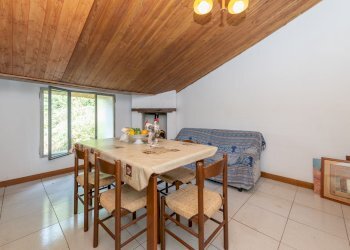 Sala - Casa indipendente Località Barrale, 1, Luserna San Giovanni - foto 11