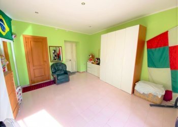 Independent house Carinola - photo 2