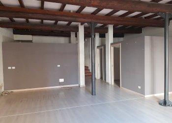 Negozio Reggio nell'Emilia - foto 1