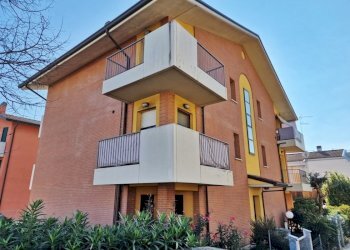 One-room apartment Massa Lombarda - photo 1