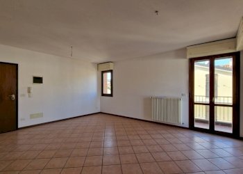 One-room apartment Massa Lombarda - photo 12