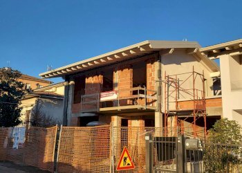 ESTERNO - Villa Trifamiliare Brescia (zona San Polo) - foto 5