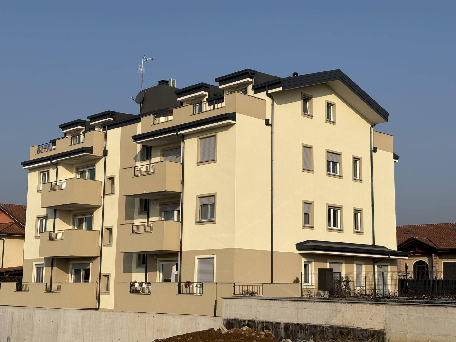 Trilocale VIA BELLINI, Lainate - foto 3