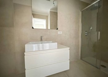 bagno - Two-room apartment via Carlo Crivelli, Milano (neighborhood Ticinese) - photo 12