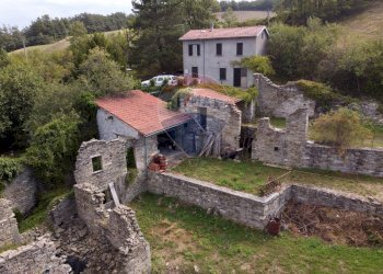 Rustico località Chiappa 
 Gravago, Bardi, Bardi - foto 15