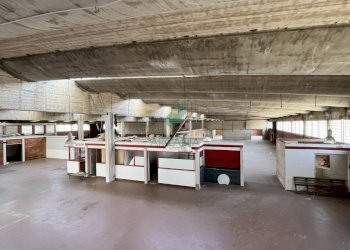 Iinterni - Locale Commerciale Via Fratelli Philips 11, Bari - foto 10