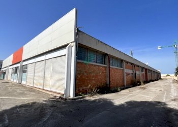 fronte - Locale Commerciale Via Fratelli Philips 11, Bari - foto 5