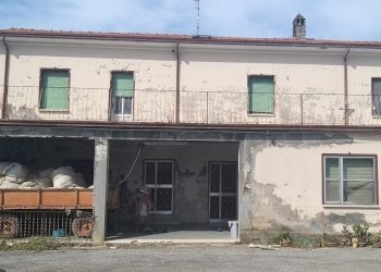 FOTO 4_modificata_modificata.jpg - Rustico via Selve, Savignano sul Rubicone - foto 1