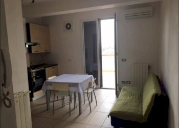 CUCINA-SOGGIORNO - Two-room apartment Modica - photo 2