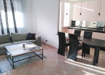 Trilocale Savona (zona Oltreletimbro) - foto 3