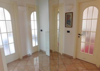 Trilocale Savona (zona Oltreletimbro) - foto 13