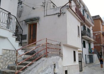 Trilocale Via VALLONCELLO, Ischitella - foto 2