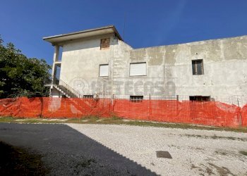ESTERNI - Rustico Via Udine 1, Palmanova - foto 2