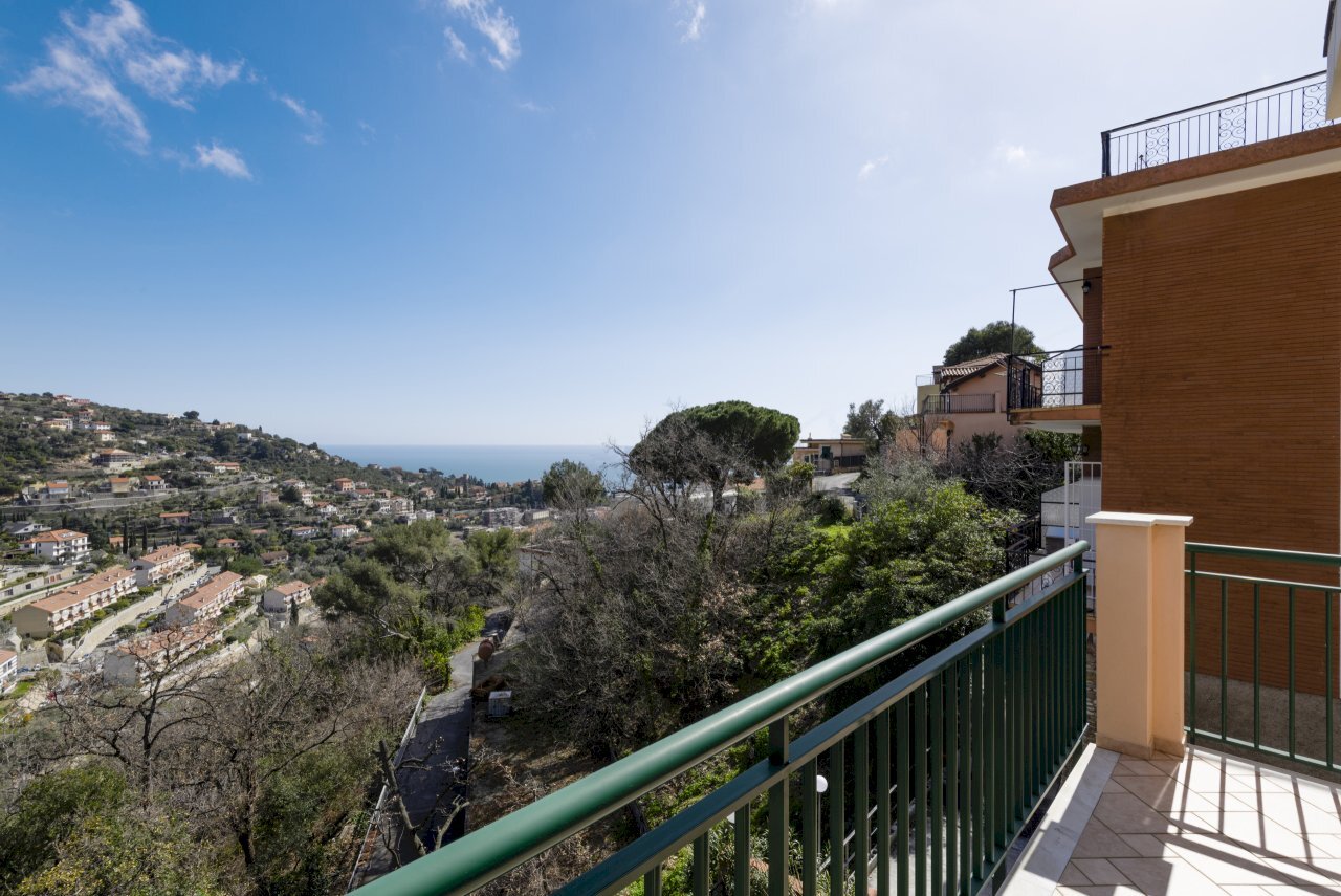 2.jpg - Appartamento strada per Moglio, Alassio - foto 2